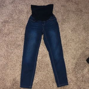 Maternity jeans